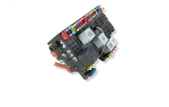 Volkswagen Transporter - Caravelle T4 Fuse box set 357937039