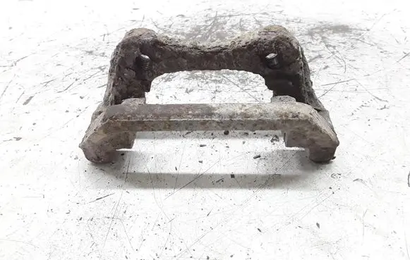 Land Rover Range Rover P38A Brake caliper pad carrier rear 