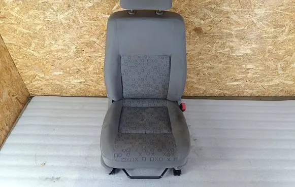 Volkswagen Transporter - Caravelle T5 Front passenger seat 7H0881588 152099