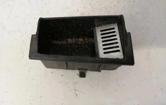 Car ashtray