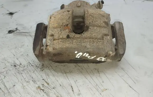 BMW X3 E83 Front brake caliper 