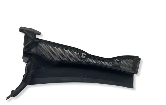 Citroen C4 III e-C4 Wiper trim 9820794580