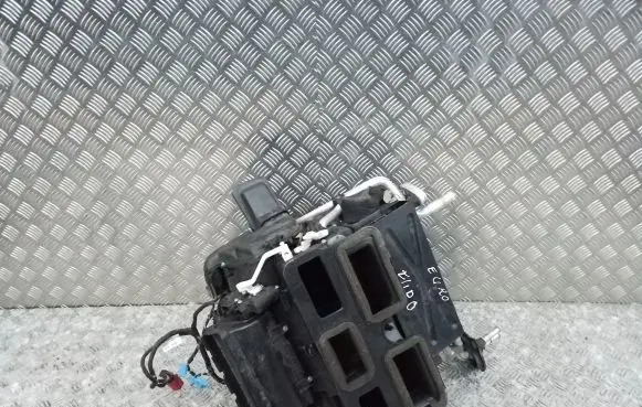 Interior heater climate box assembly
