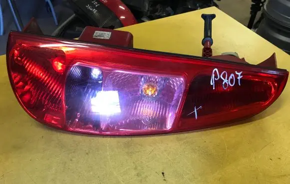 Peugeot 807 Rear/tail lights