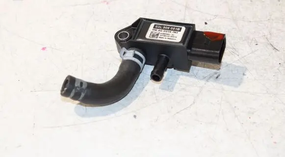 Skoda Octavia Mk3 (5E) Exhaust gas pressure sensor 03L906051B