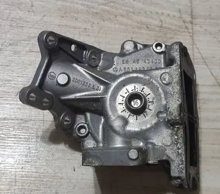 Mercedes-Benz CLA C117 X117 W117 EGR valve cooler A6511420467