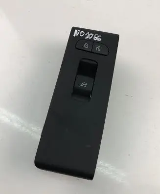 Volvo XC40 Electric window control switch 31456060