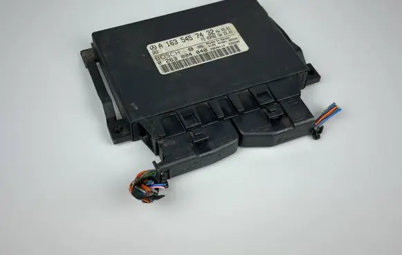 Mercedes-Benz ML W163 Parking PDC control unit/module A1635457432 39E00110 0263004040