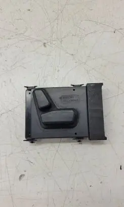 Chrysler Pacifica Seat control switch 68233980AA