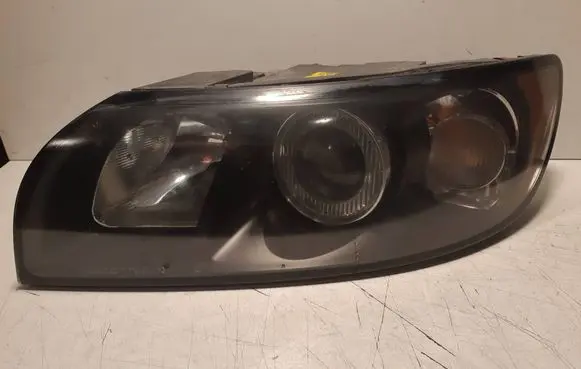 Volvo V50 Headlight/headlamp 30698885 0301198203