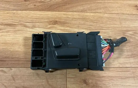 Mercedes-Benz ML W163 Seat control switch A1638201910 03461131