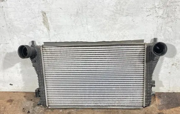 Volkswagen Golf V Intercooler radiator 1k0145803m