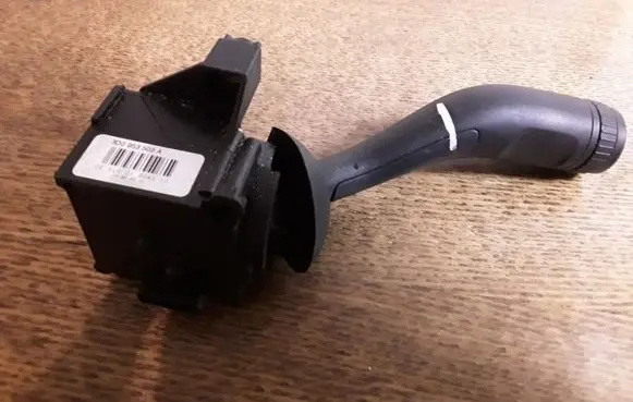 Volkswagen Phaeton Wiper control stalk 3D0953503A