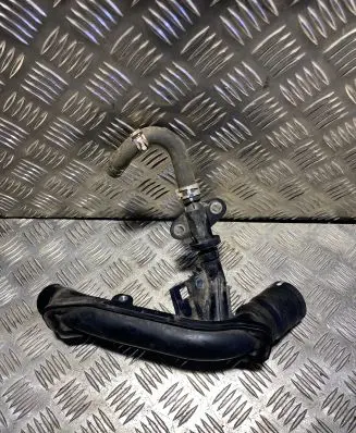 Toyota Auris E180 Air intake hose/pipe 1736047010