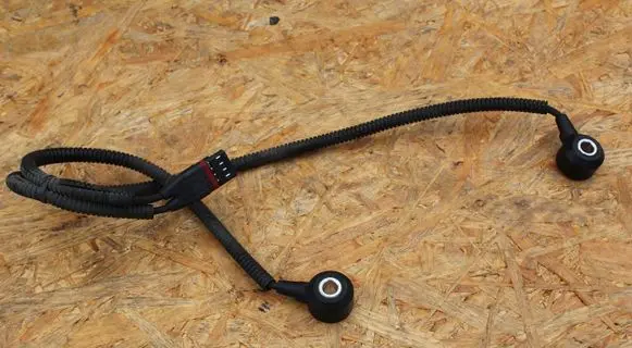 BMW 3 E92 E93 Detonation knock sensor 7566786