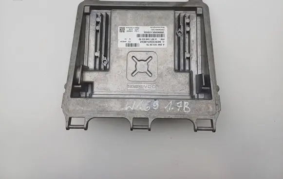 Mercedes-Benz A W169 Engine control unit/module A2661532879 A0014460340