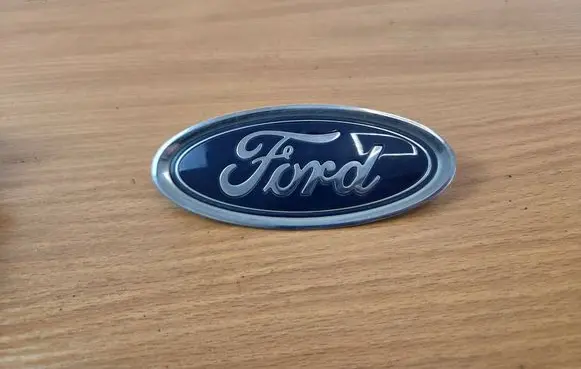 Ford Focus Manufacturers badge/model letters F1EB402A16AB
