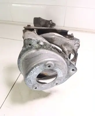 Citroen C5 Front wheel hub spindle knuckle 9661544780D 9661544780