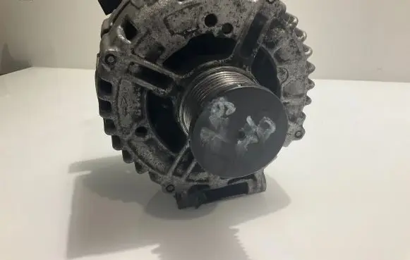 Mercedes-Benz CLS C219 Generator/alternator