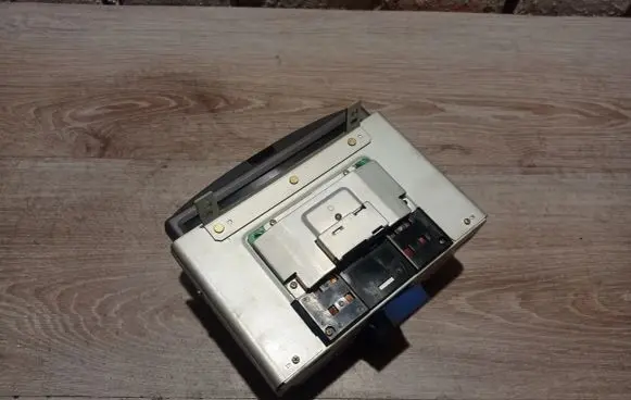 Volvo V70 Screen/display/small screen 8673822 86738221