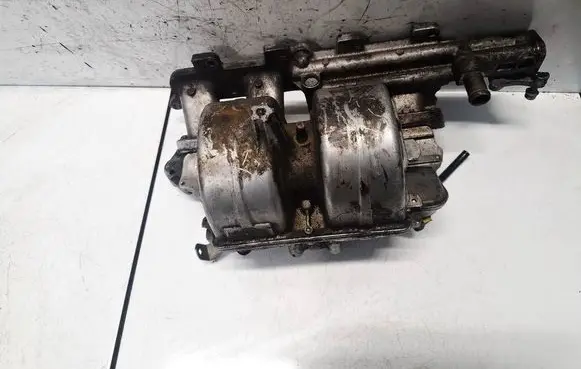 Opel Meriva A Intake manifold R90400224