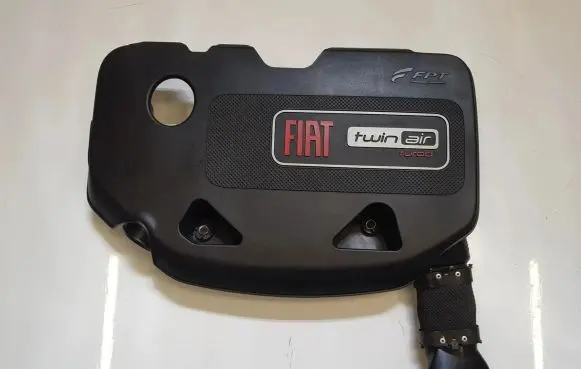 Fiat Punto Evo Engine cover (trim)