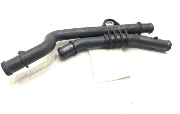 Skoda Superb B8 (3V) Engine coolant pipe/hose 3Q0121070T