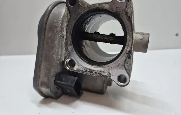 Opel Meriva A Throttle valve 8973002311 B60780036