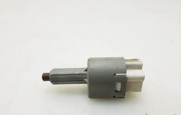 Toyota RAV 4 (XA30) Brake pedal sensor switch 8434069025
