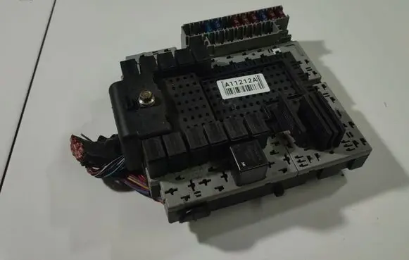 Volvo S60 Fuse box set 156950206