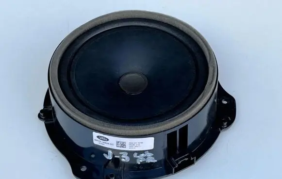 Jaguar XE Front door speaker GX7318808DC T2H30820 430407770754