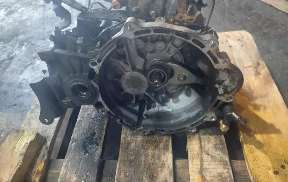 Hyundai Getz Manual 5 speed gearbox TC87 P81759577647