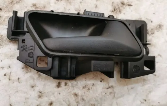 Citroen Berlingo Front door interior handle 9819743877 0101 21122020
