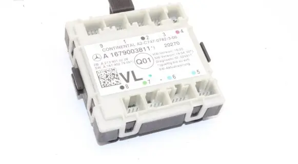 Mercedes-Benz Sprinter W907 W910 Door control unit/module A1679003811