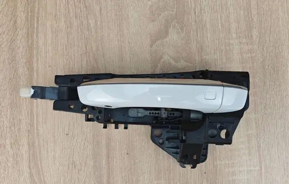 Audi A6 S6 C7 4G Rear door exterior handle KLAM.ZEWN.N49-3