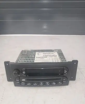 Chrysler Pacifica Radio/CD/DVD/GPS head unit P05082764AD