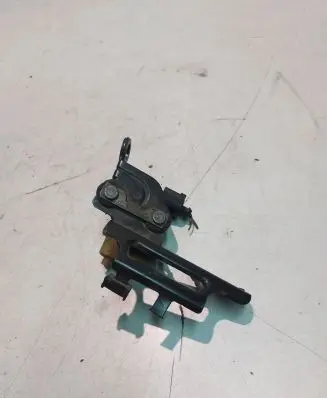 Volkswagen PASSAT B6 Vacuum valve 1K0906627A 06T27 70086800