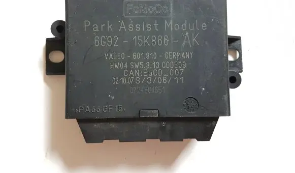 Land Rover Freelander 2 - LR2 Parking PDC control unit/module 6G9215K866AK