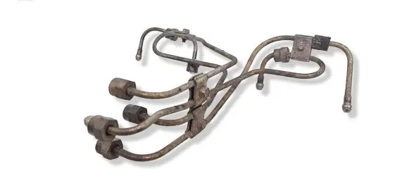 Mitsubishi L200 Fuel injector supply line/pipe 
