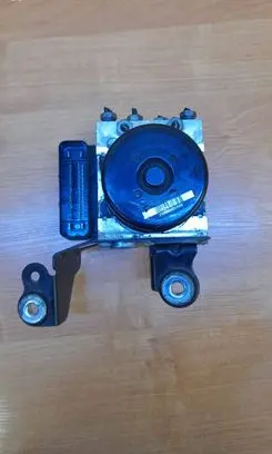 Volvo S60 ABS Pump AG9N2C405AB 10021203604 P31273882
