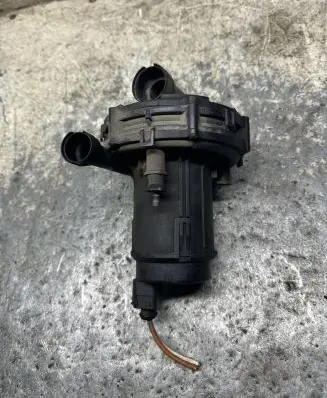 Volkswagen New Beetle Secondary air pump 06A959253 72185119