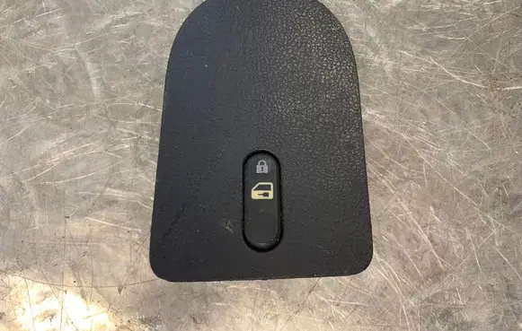 Nissan Qashqai Central locking switch button 96912JD00A