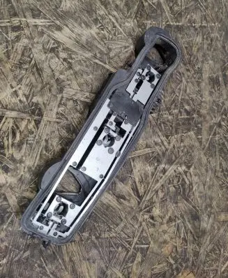 Tail light part