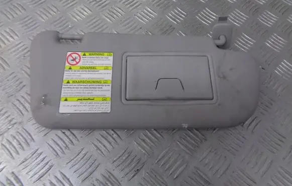 Mazda 3 I Sun visor clip/hook/bracket 