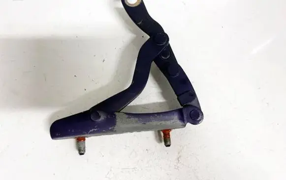 Renault Laguna I Tailgate/trunk/boot hinge