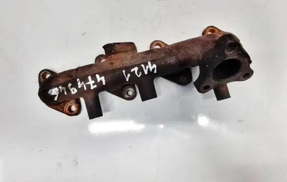 KIA Ceed Exhaust manifold