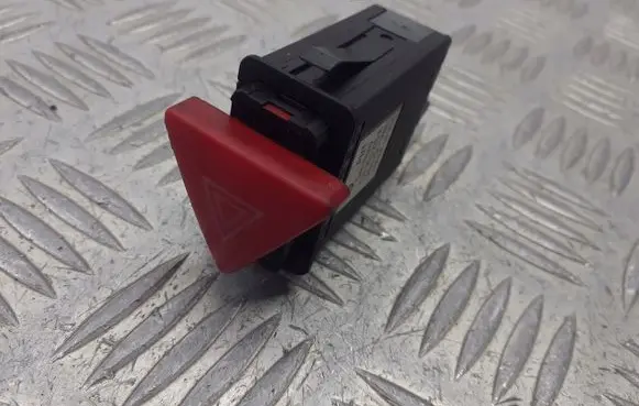 Skoda Octavia Mk1 (1U) Hazard light switch 1U0953235B