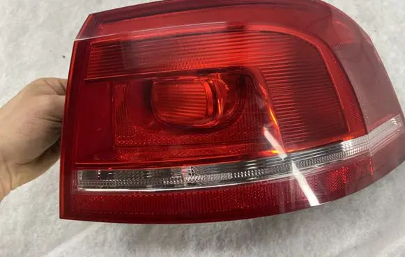 Volkswagen PASSAT B7 Rear/tail lights 3AF945096C 605002RE 605122