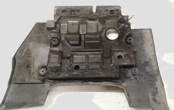 Toyota Corolla E120 E130 Engine cover (trim)
