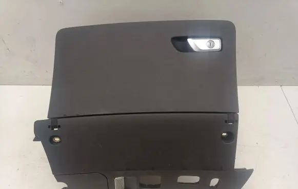 Audi TT TTS RS Mk3 8S Glove box 8S2857035 8S2857557
